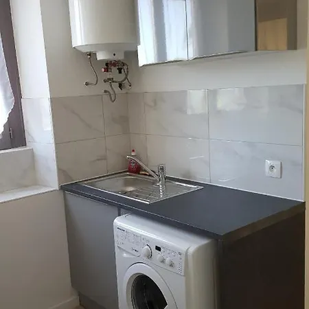 Apartmán Studio Proche Roissy Cdg, Parc Des Expos De Villepinte, Parc Asterix, Le Bourget, Paris, Chantilly, Disney Gonesse