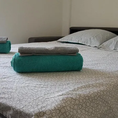 Studio Proche Roissy Cdg, Parc Des Expos De Villepinte, Parc Asterix, Le Bourget, Paris, Chantilly, Disney Apartmán