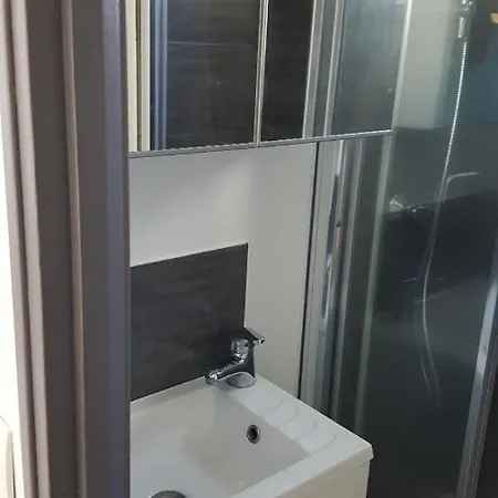 Studio Proche Roissy Cdg, Parc Des Expos De Villepinte, Parc Asterix, Le Bourget, Paris, Chantilly, Disney Apartmán
